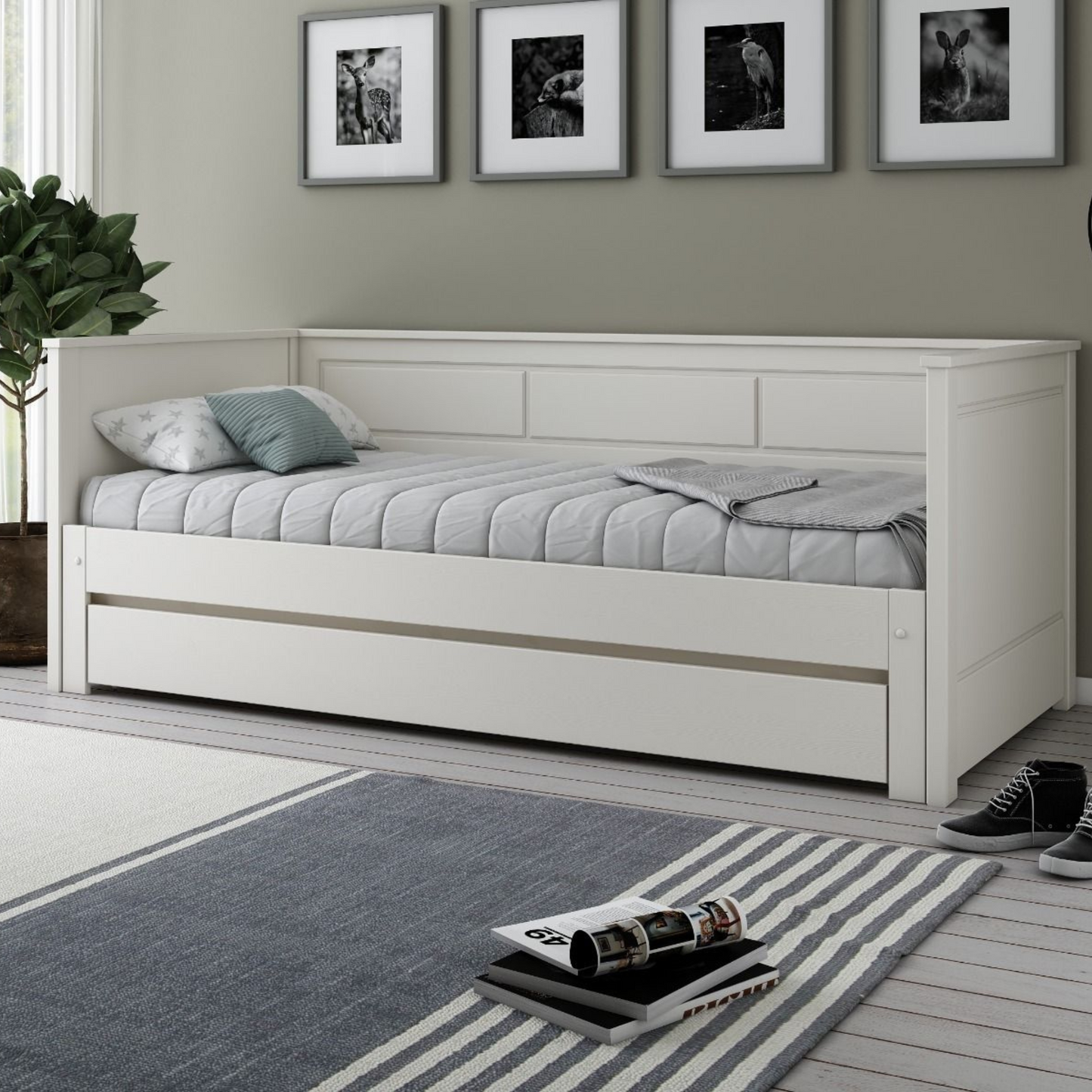 Noomi Erika Solid Wood Guest Bed (FSC-CERTIFIED)