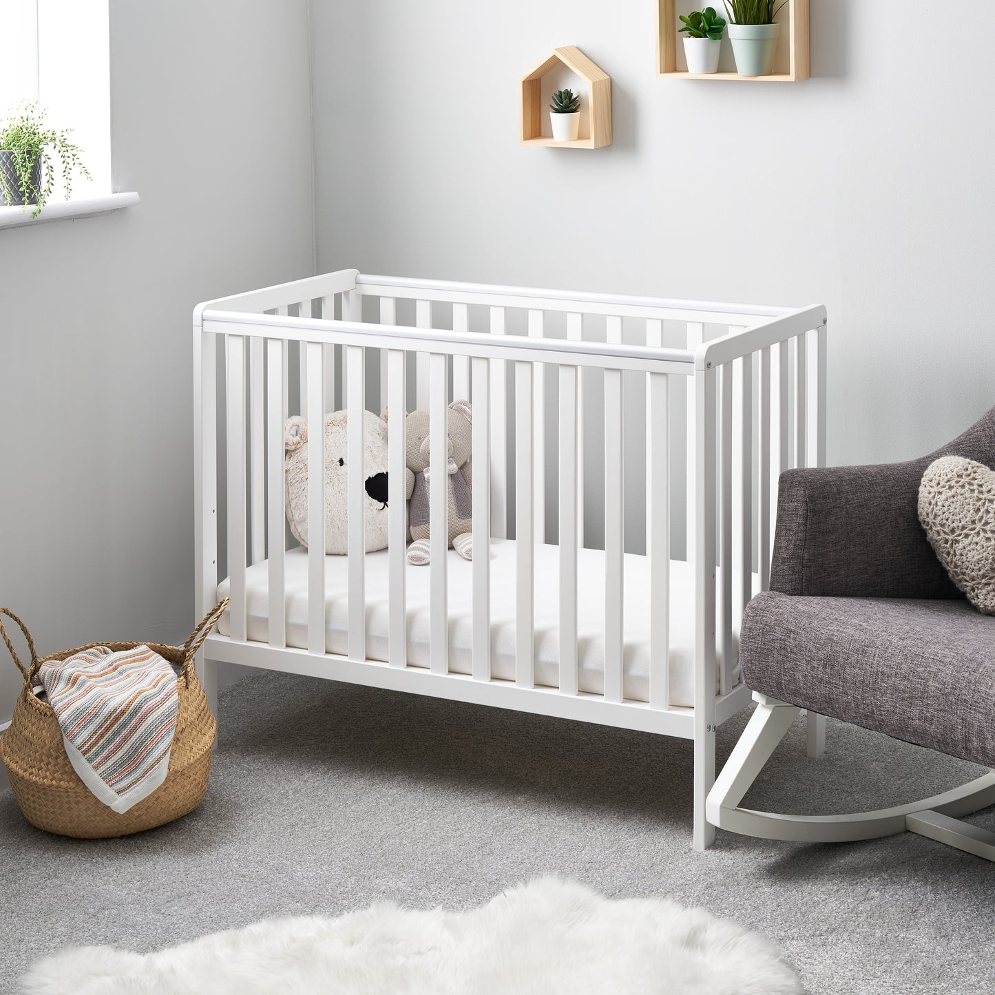 Obaby Bantam Space Saver Cot - White 100 x 50