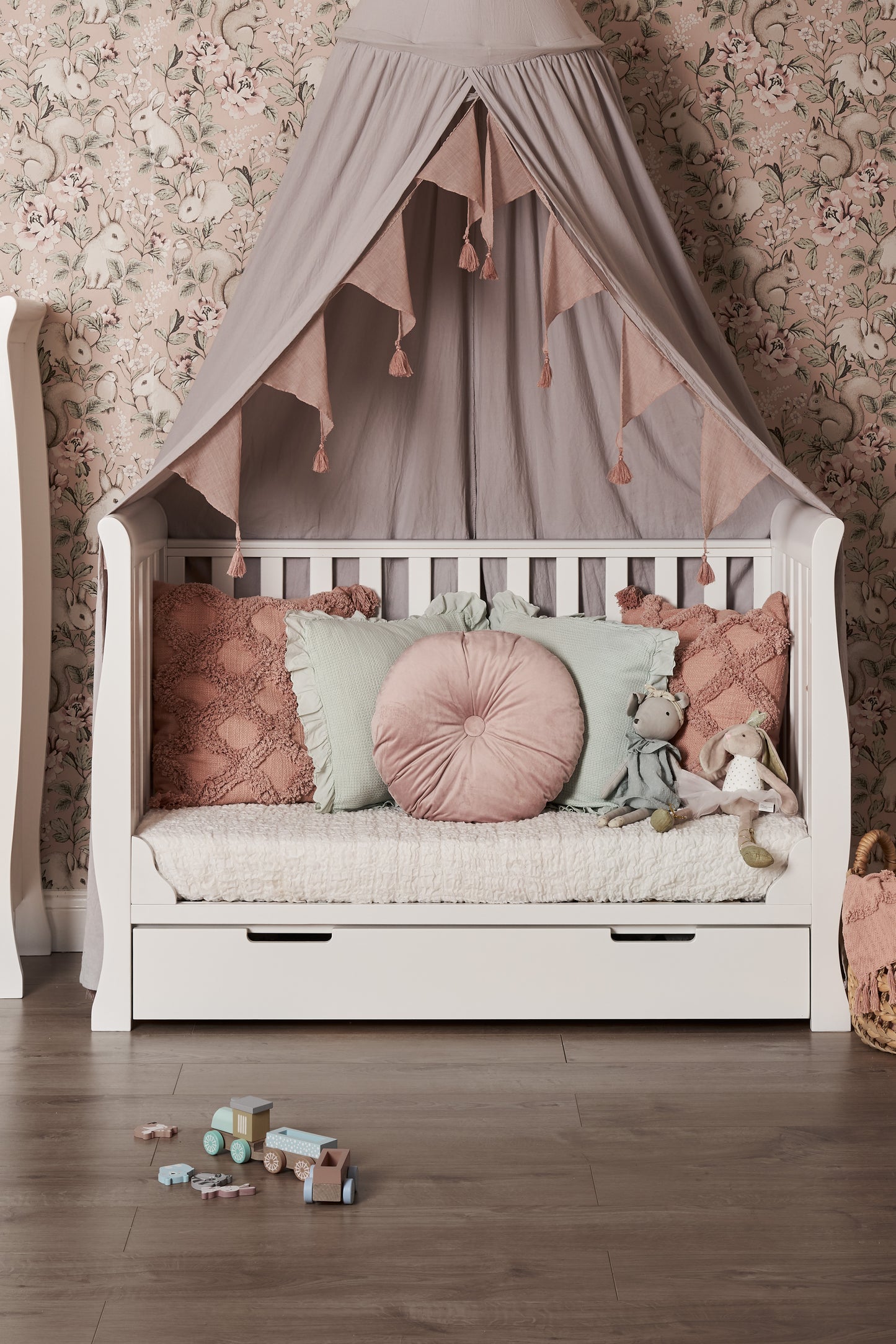 Obaby Stamford Mini Cot Bed - White 120 x 60