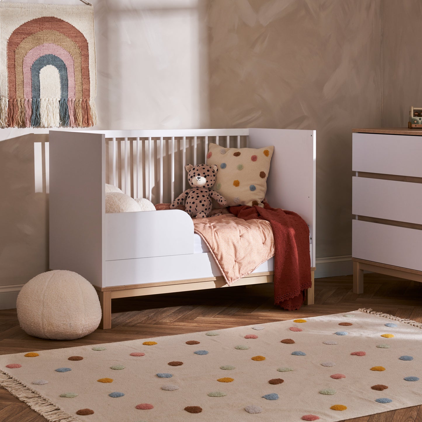 Obaby Astrid Mini Cot Bed - White 120 x 60