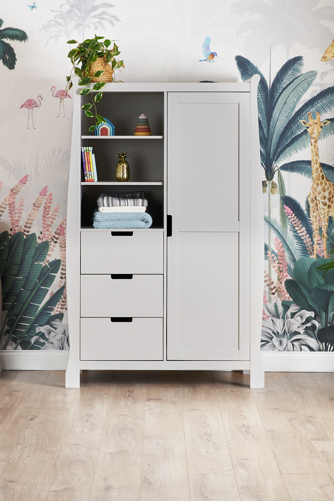 Obaby Stamford Sleigh Double Wardrobe